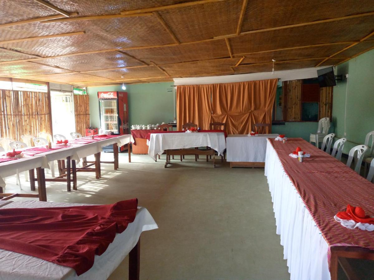 Boulevard Excelsior Motel Fort Portal Exterior foto